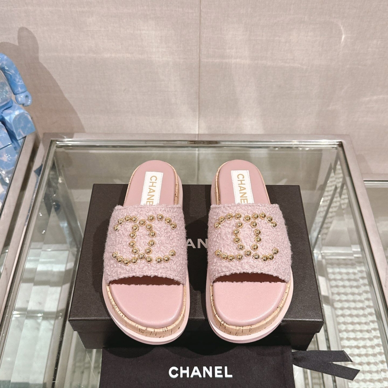 Ch*el slippers